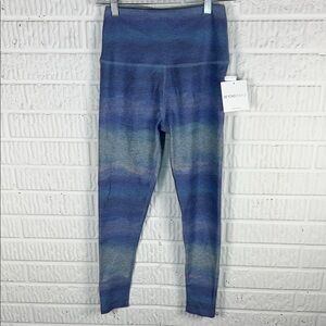 Beyond Yoga Blue Gradient Leggings NWT